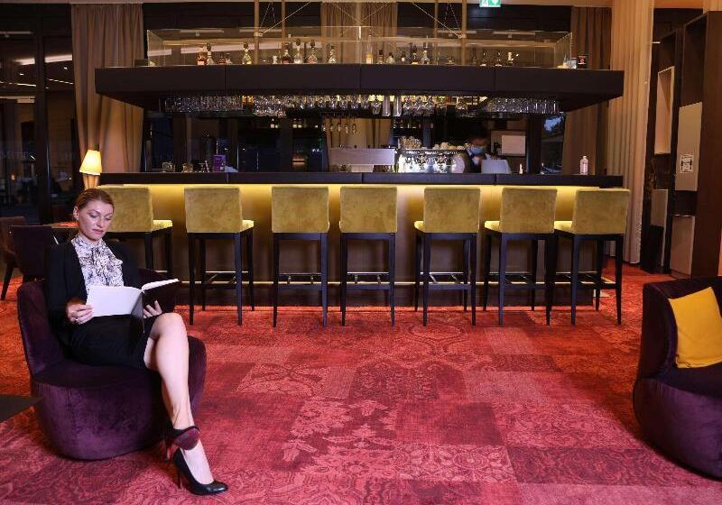 酒店 Premier Inn Heilbronn City Centre