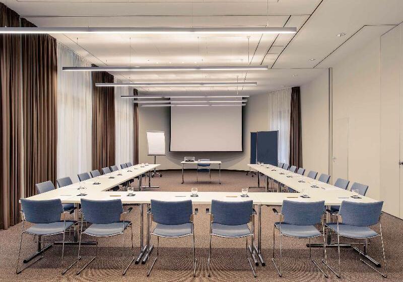 酒店 Premier Inn Heilbronn City Centre