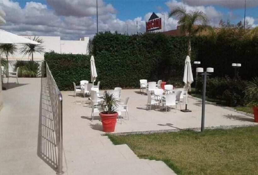 هتل Relax Hôtel Oujda