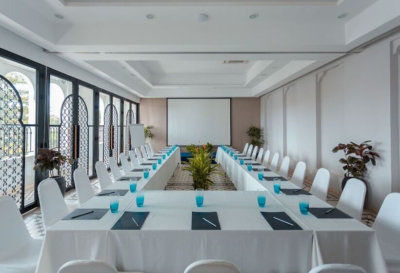 هتل Sarai Resort & Spa And Wander By Sarai