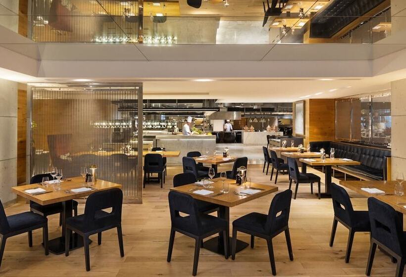 Sheraton Grand Hotel, Dubai