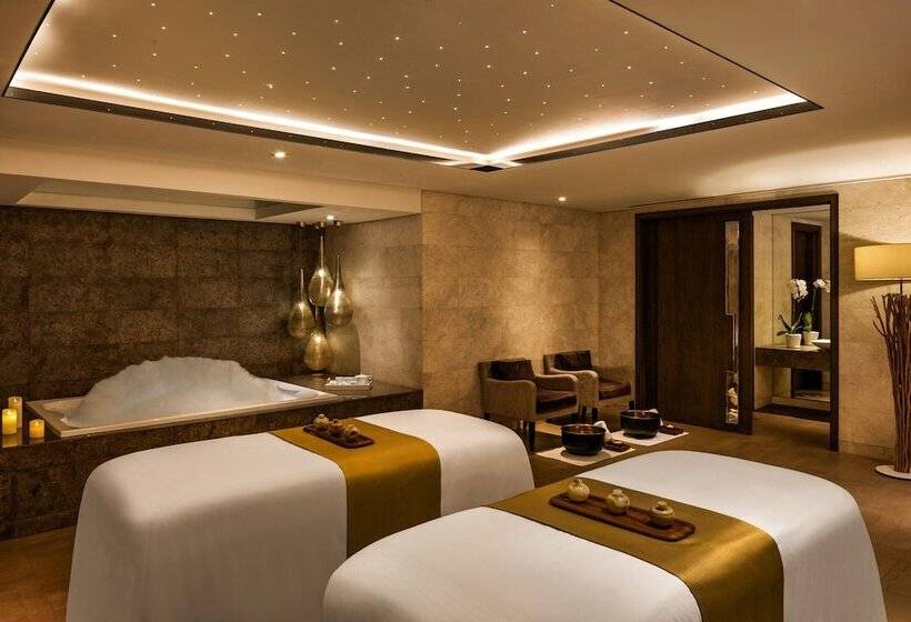 Sheraton Grand Hotel, Dubai