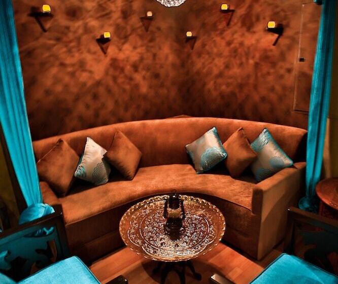 Signature Hotel Al Barsha