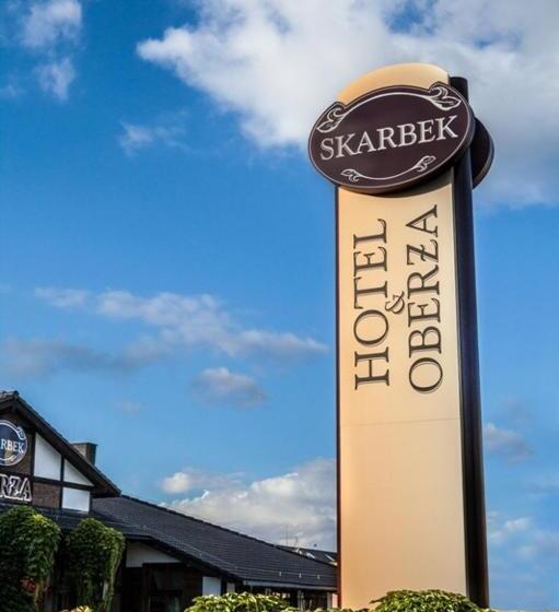 בית מלון כפרי Skarbek