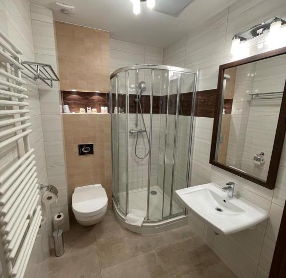 בית מלון כפרי Skarbek