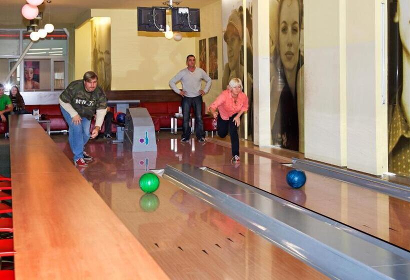 ホテル Spolcentrum