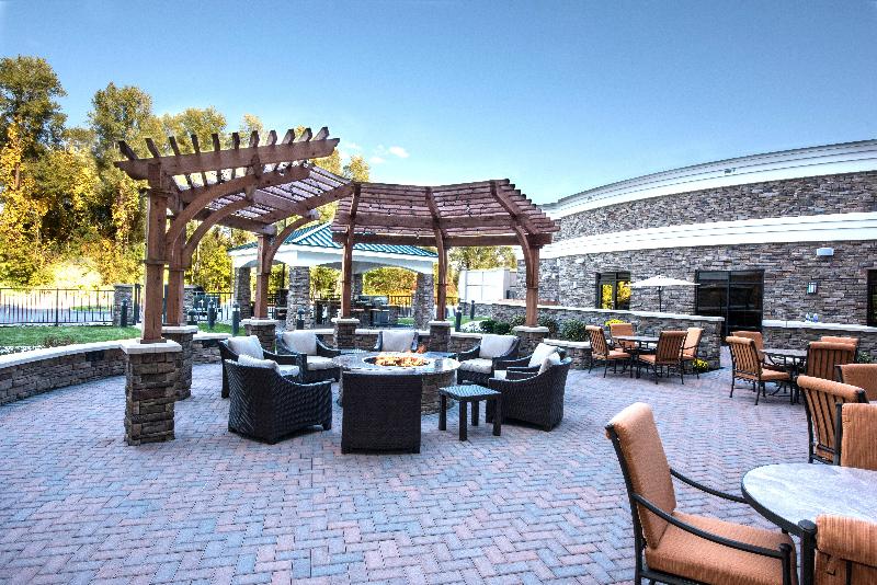 Отель Staybridge Suites Albany Wolf Rd Colonie Center, An Ihg