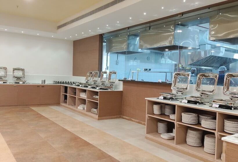 فندق Sterling V Grand Madurai