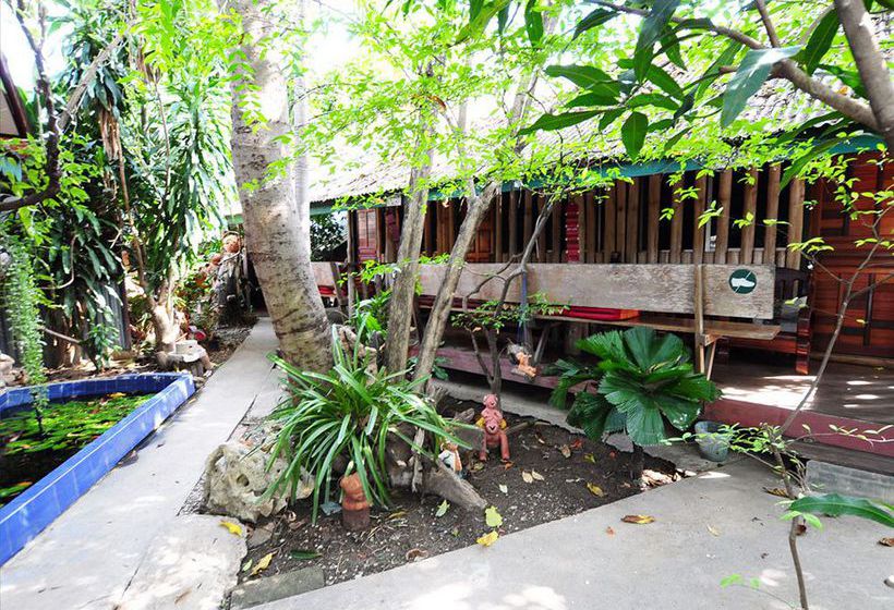 Отель Sukhothai Guest House