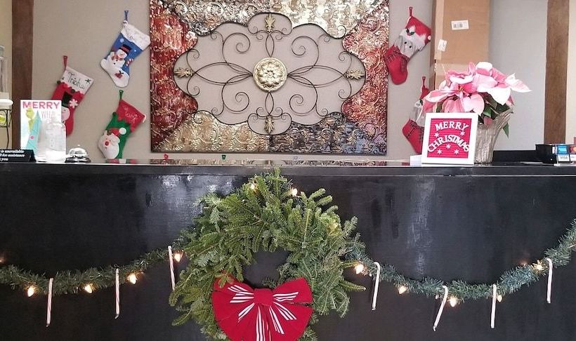 호텔 Sweetwater Inn