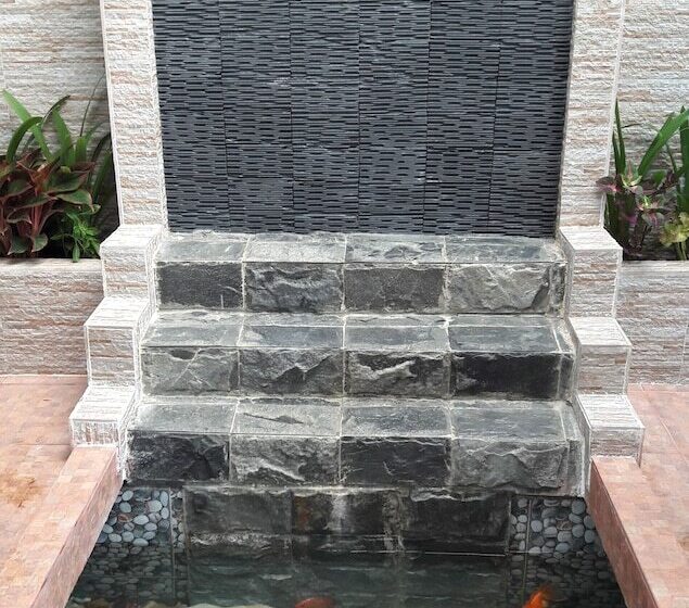 בית מלון כפרי The Flora Boutique