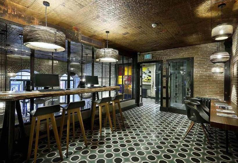 ホテル The Public  Special Category