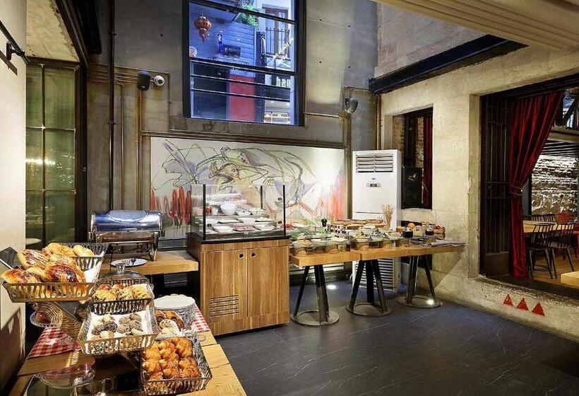 ホテル The Public  Special Category