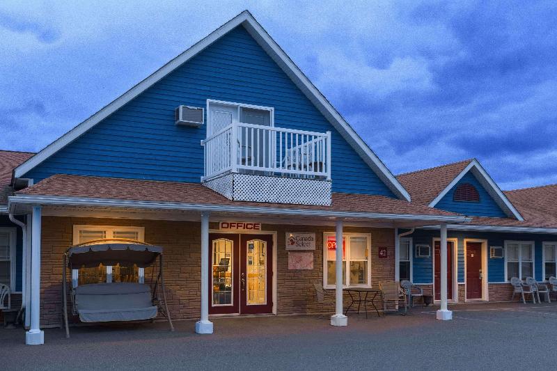 هتل Travelodge By Wyndham Fredericton
