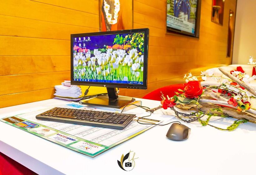 בית מלון כפרי Tulip Inn Sainte Clotilde, La Réunion