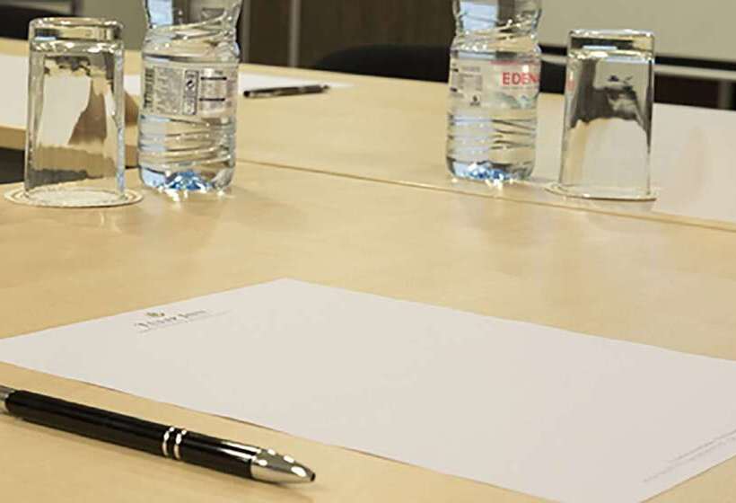 בית מלון כפרי Tulip Inn Sainte Clotilde, La Réunion