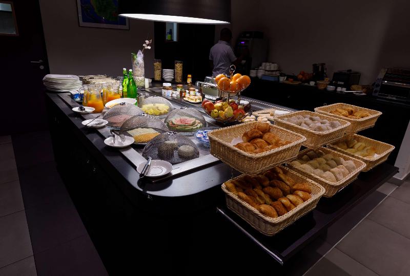 בית מלון כפרי Tulip Inn Sainte Clotilde, La Réunion