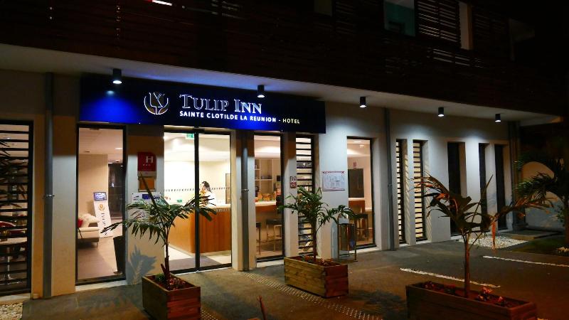 בית מלון כפרי Tulip Inn Sainte Clotilde, La Réunion