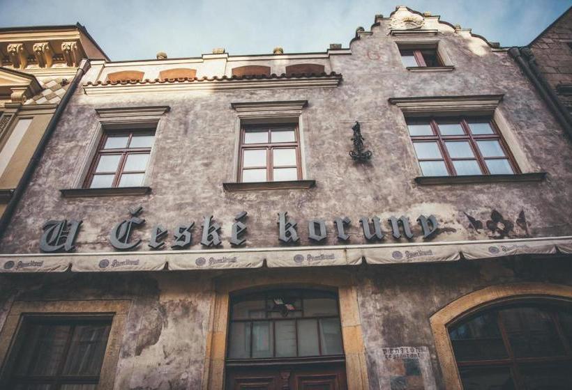 هتل U české Koruny