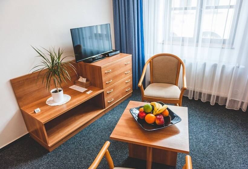 酒店 U české Koruny