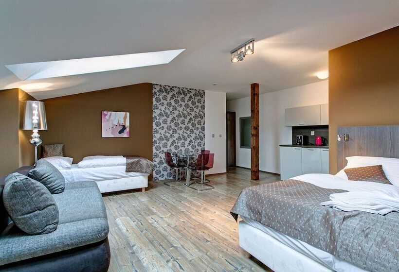 酒店 U Tří Hrušek Suites & Apartments