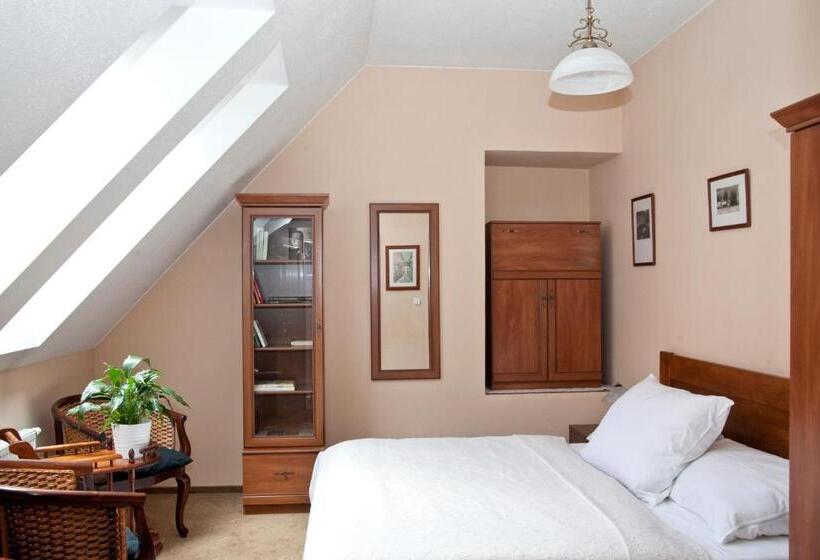 Отель U Zlatého Lva