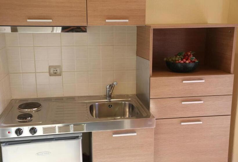 בית מלון כפרי Zeus