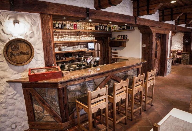 Katerain Hotel, Restaurace, Wellness