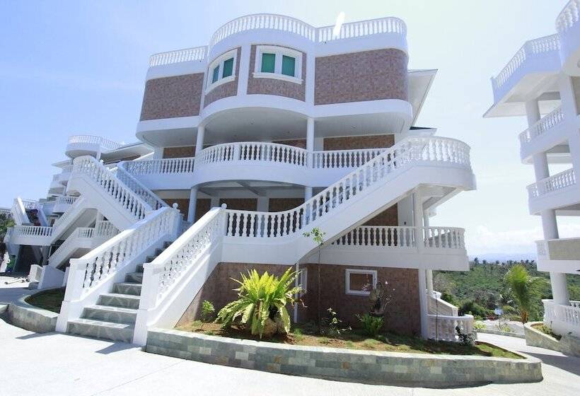Lingganay Boracay Hotel Resort