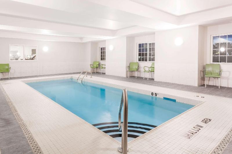 Microtel Inn & Suites Sault Ste. Marie