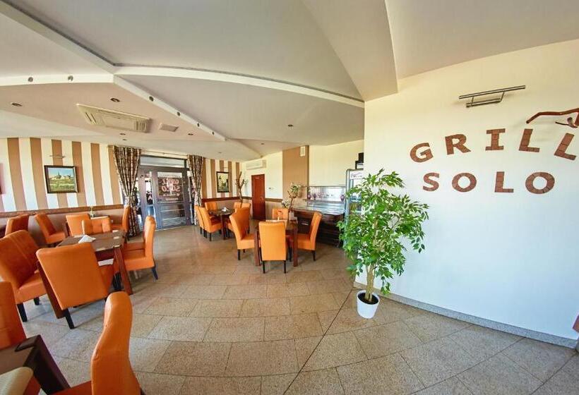 Мотель Noclegi Grill Solo