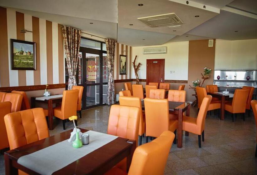 Мотель Noclegi Grill Solo