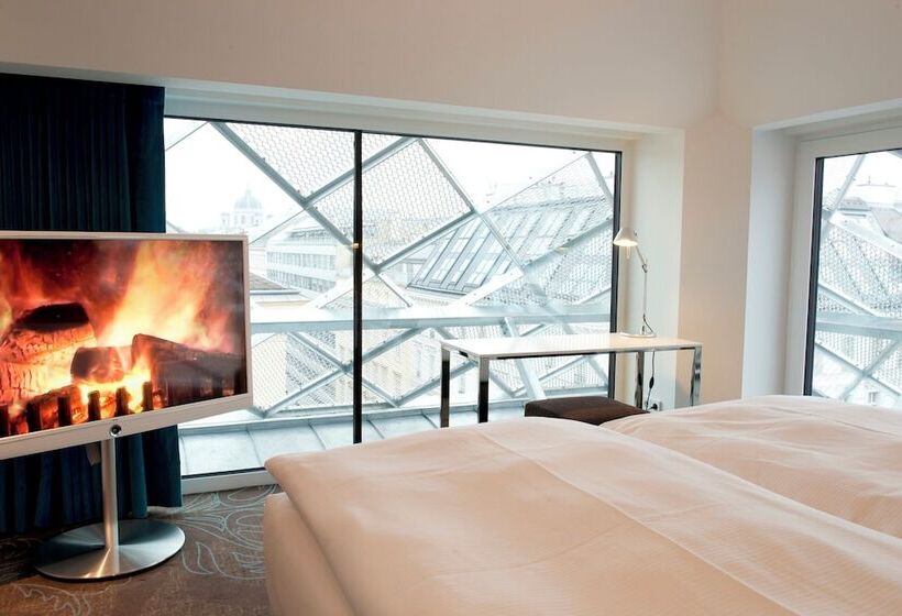 Motel One Vienna   Staatsoper