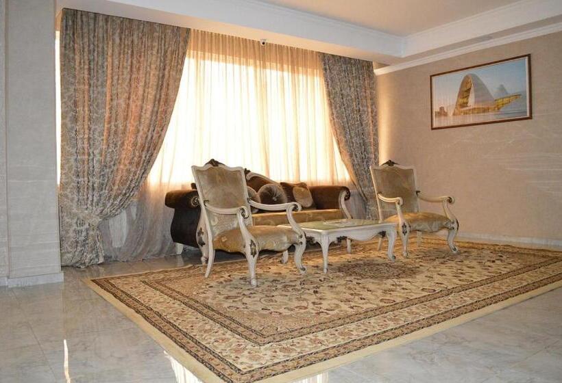 Paradise Hotel Baku