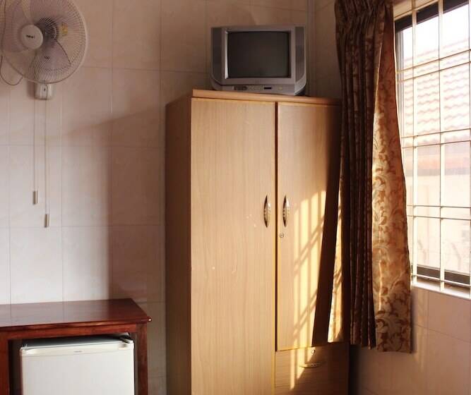 פנסיון Lucky 2 Guesthouse