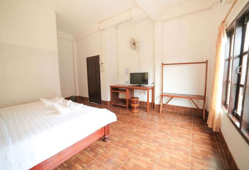 ペンション Maylay Guesthouse