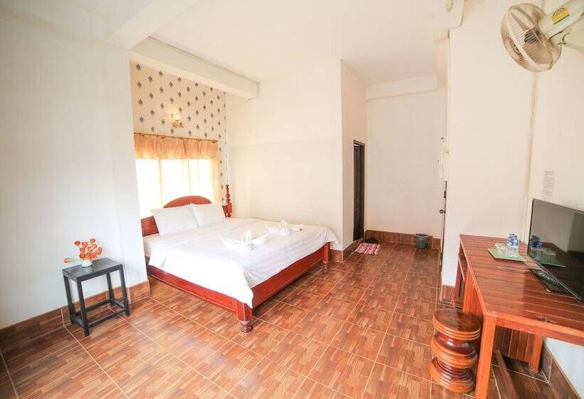 پانسیون Maylay Guesthouse