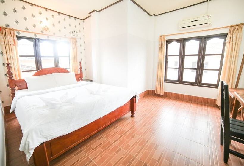 پانسیون Maylay Guesthouse