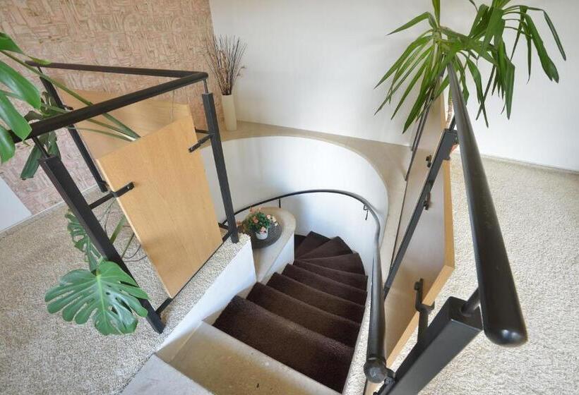 ペンション Penzion Best