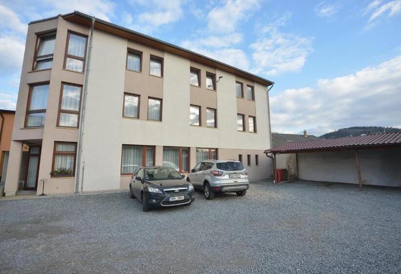 ペンション Penzion Best