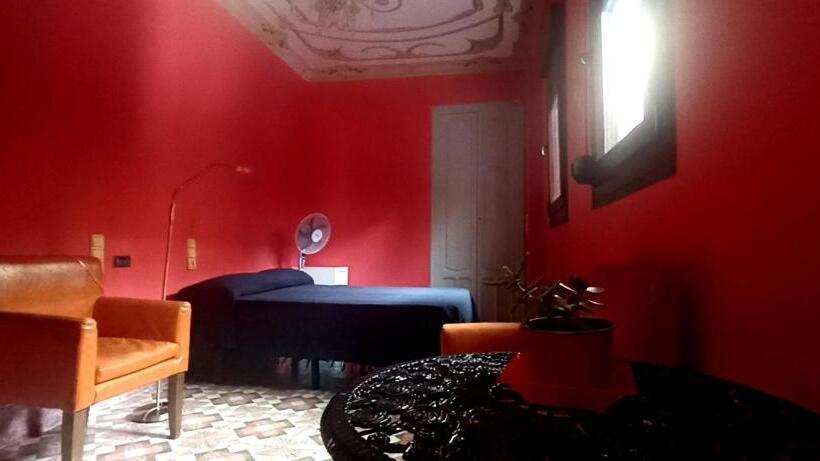 مبيت وإفطار Casa Artistica 2