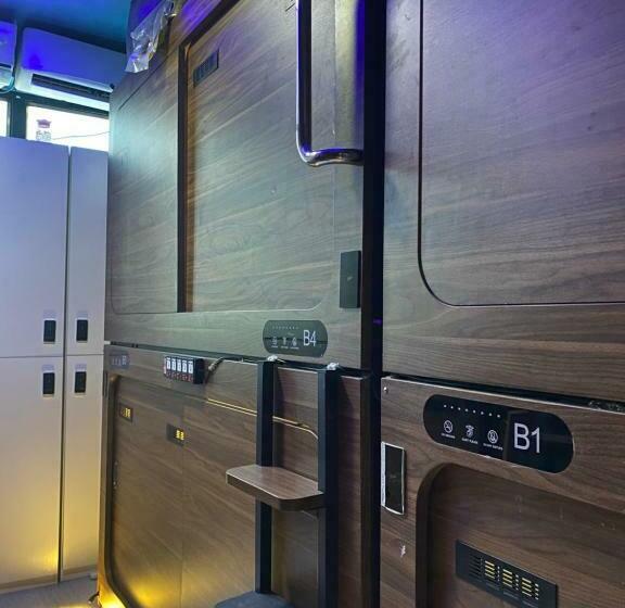 Kapselhotel Sleep Cubee Hostel