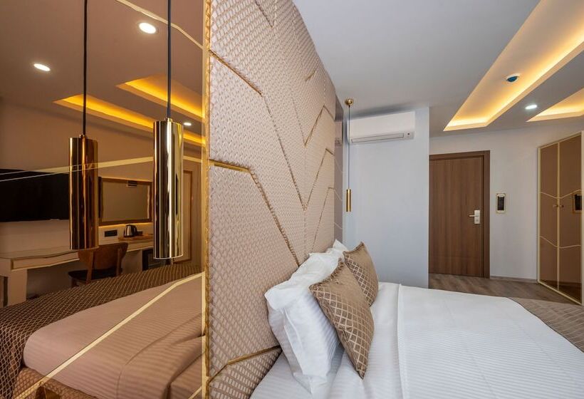 Отель Luxury Airport