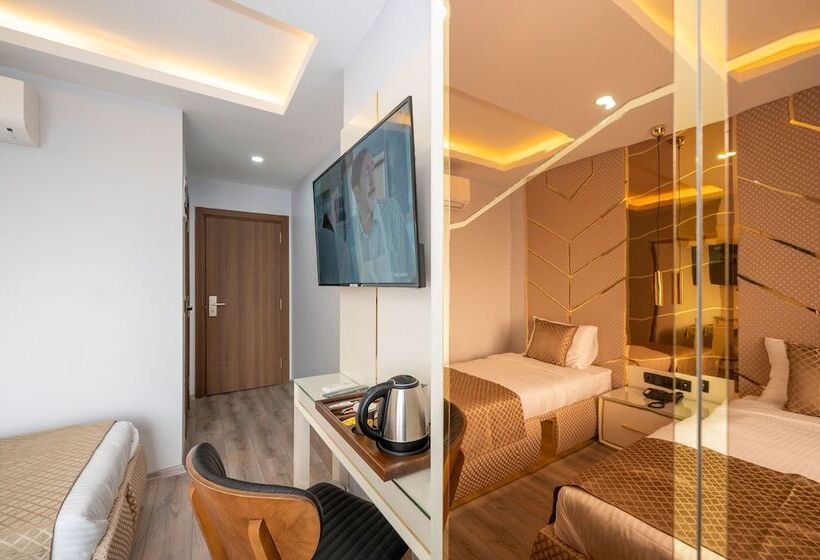 Отель Luxury Airport