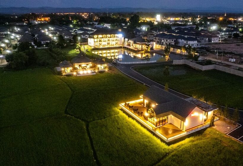 ホテル Pim Pool Villa Nan