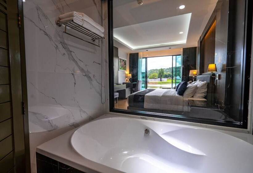 ホテル Pim Pool Villa Nan