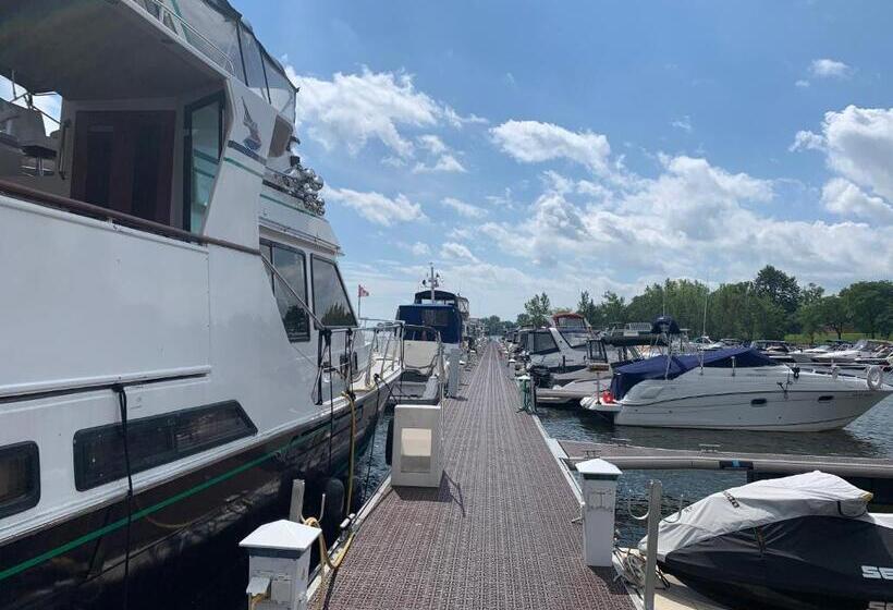 Мотель Flotel St Jean Sur Richelieu