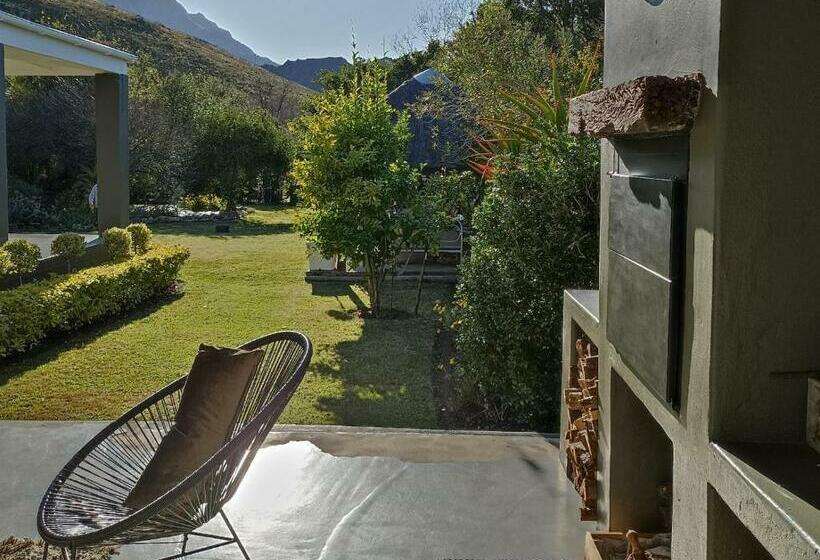 بنسيون 129 Park Road