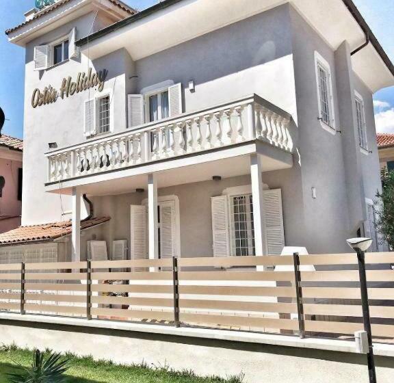 Пансион Ostia Holiday Greed Palace