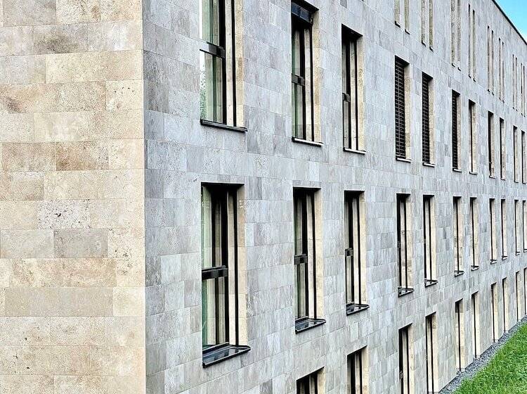 Отель Lms La Maison Suisse Döttingen